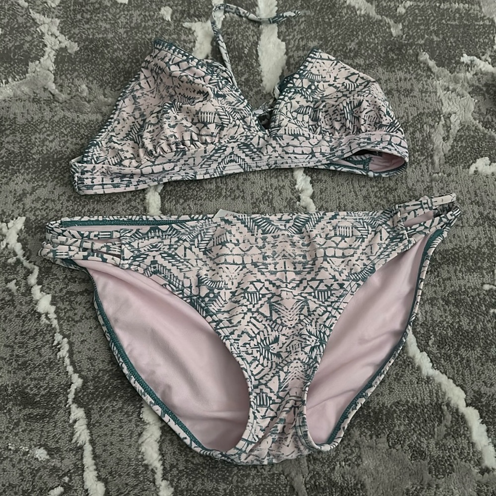 XHILARATION Swim Set
